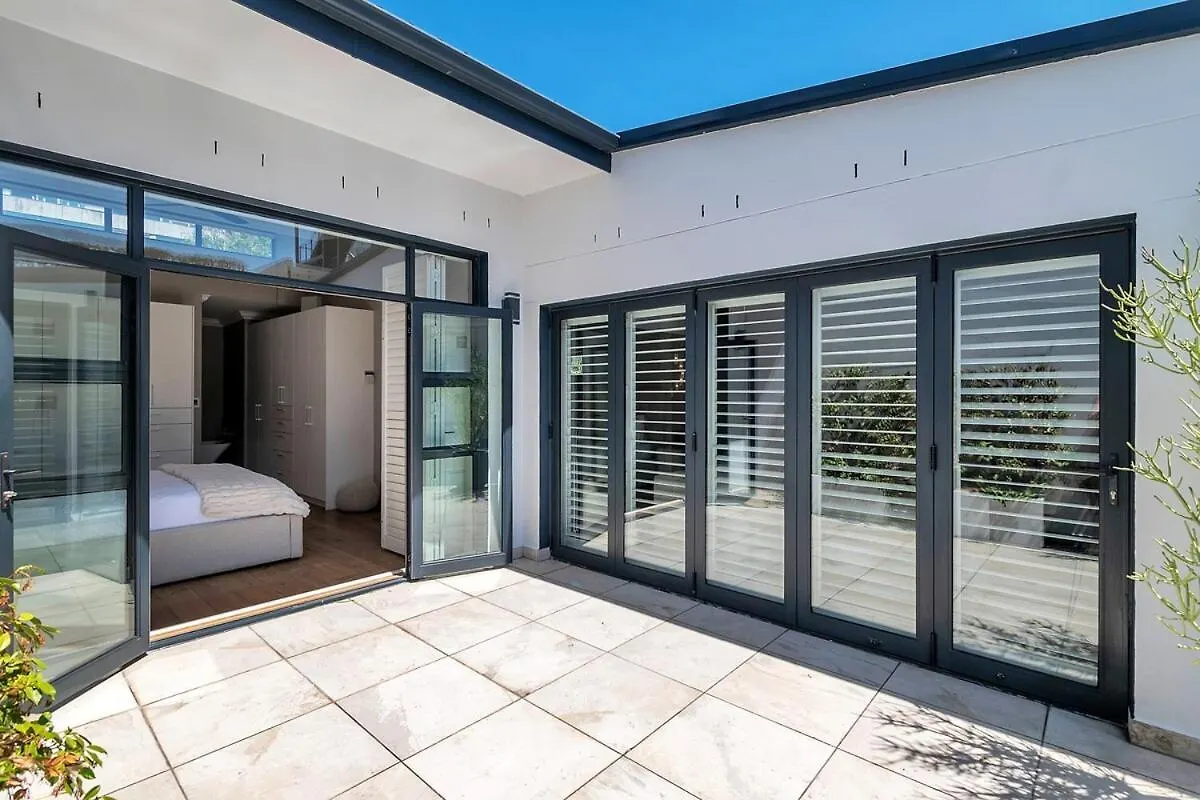 ケープタウン Sea Point Luxury Escape With Private Poolヴィラ